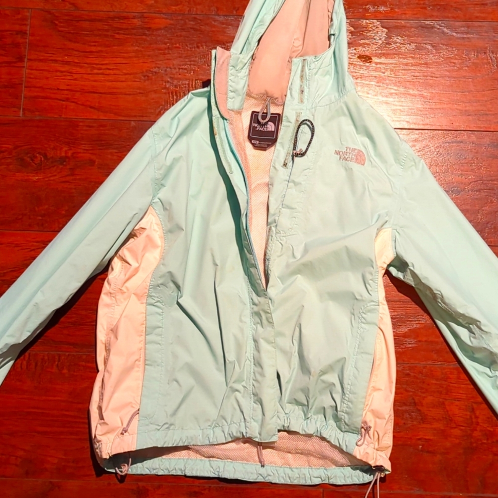 North face hyvent raincoat